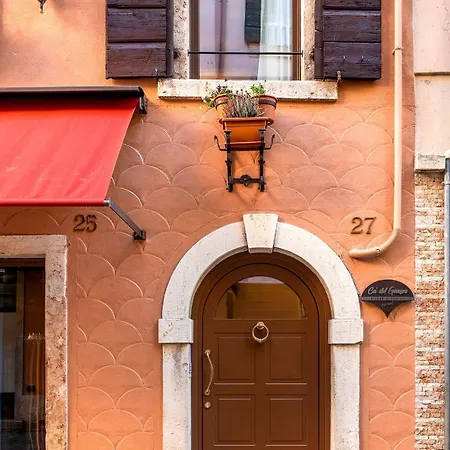 Apartmán Ca' Del Guasco *